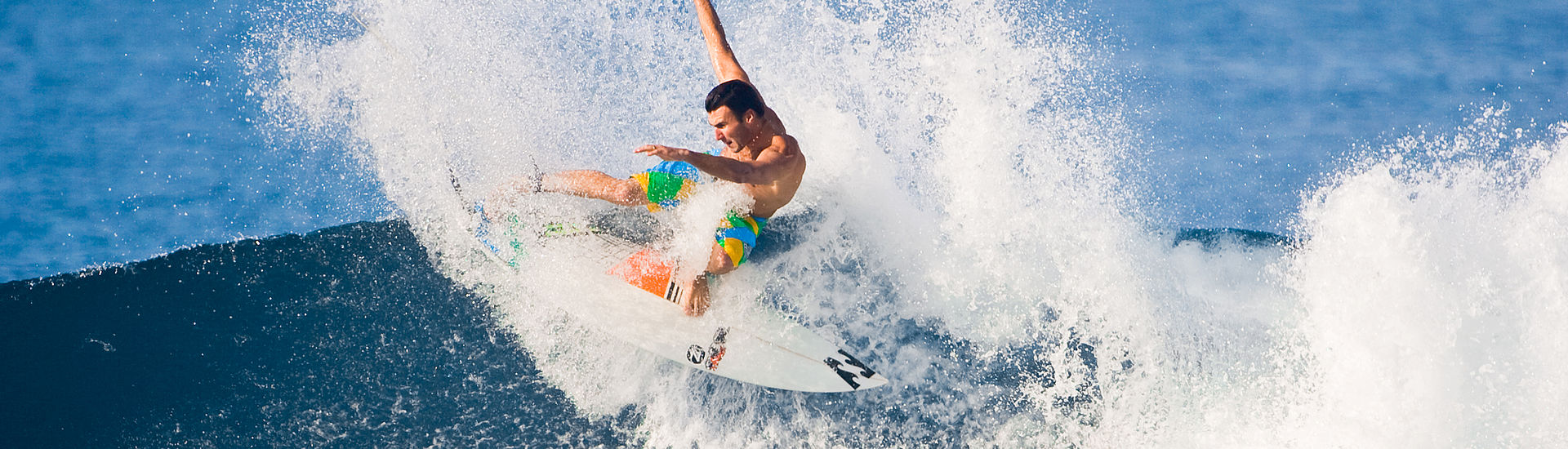 Outer Reef Surf & Paddle Boarding Centre